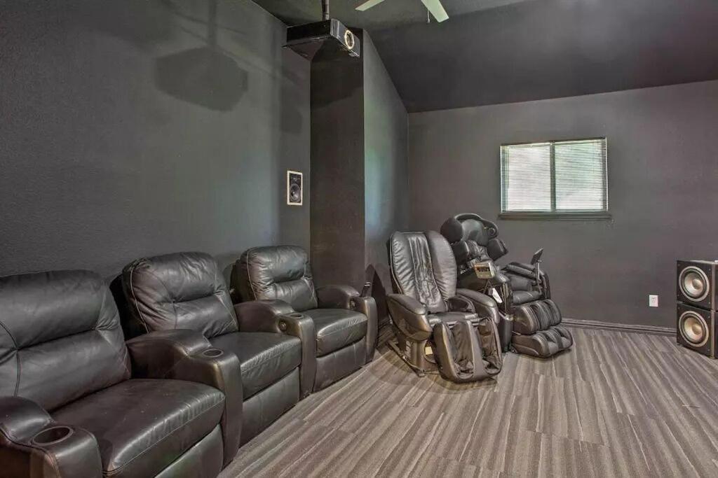 אלן Heated Pool, Pool Table, Hot Tub, Home Theatre, Guest House, Basketball Court, Sleeps-20 מראה חיצוני תמונה
