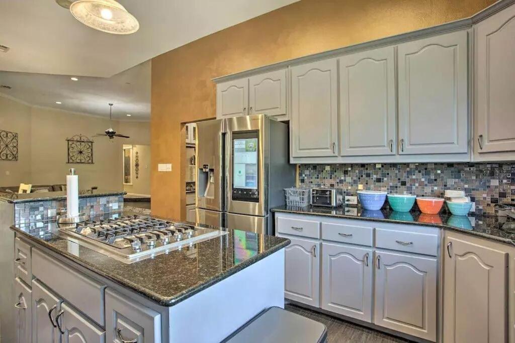 אלן Heated Pool, Pool Table, Hot Tub, Home Theatre, Guest House, Basketball Court, Sleeps-20 מראה חיצוני תמונה